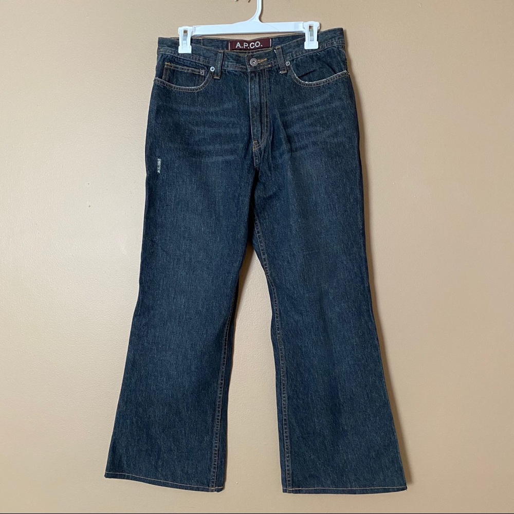 Straight leg blue jeans